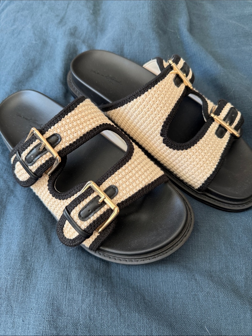 Universal Thread Beige and Black Double-Buckle Slide Sandals